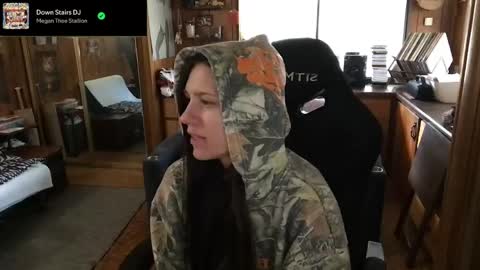 Carter online show from 04-27-26, 06:28