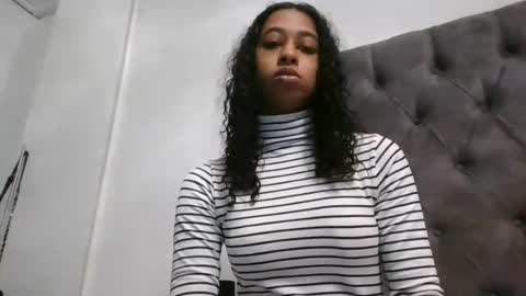 indanbella19 online show from 06-15-26, 04:36