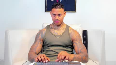 Jacobo online show from 10-26-25, 06:52