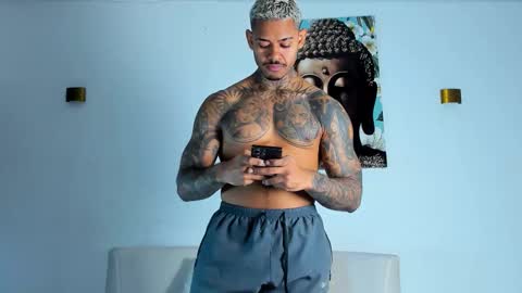 Jacobo online show from 02-10-26, 05:11