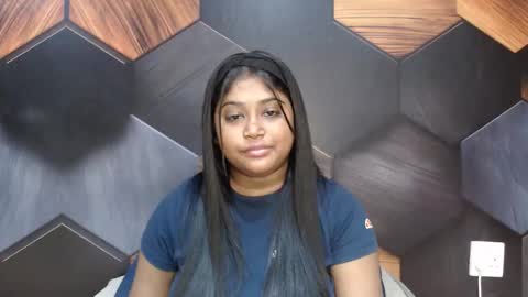 Melz online show from 04-18-26, 06:17