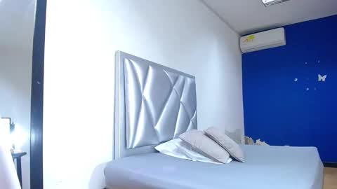 Snapshot of indian_whore18 chatting on 03-03-25, 05:18 indian_whore18 online show from 03-03-25, 05:18