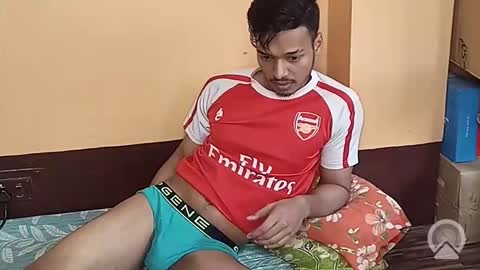 Snapshot of indianbigbull69 chatting on 02-15-26, 03:58 indianbigbull69 online show from 02-15-26, 03:58