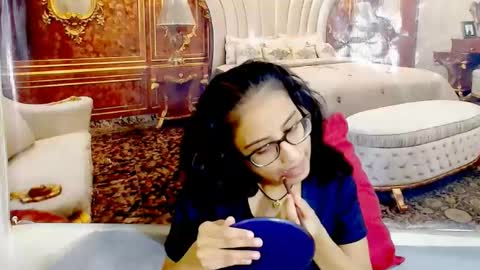 nala online show from 06-25-26, 05:45