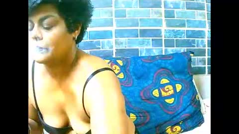 indiancherrypie online show from 12-16-24, 09:14