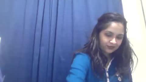 Snapshot of indiancutiexo chatting on 09-18-25, 07:16 indiancutiexo online show from 09-18-25, 07:16