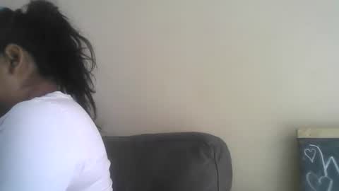 Snapshot of indiancutiexo chatting on 09-23-25, 10:40 indiancutiexo online show from 09-23-25, 10:40