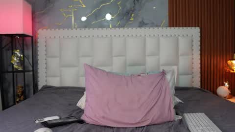 LITTLE AINHOA  online show from 07-31-26, 08:08