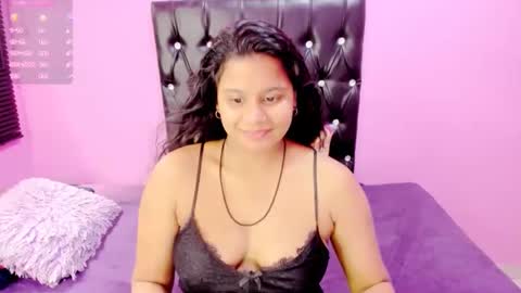 Snapshot of indianflame chatting on 02-08-25, 09:24 PARADISEQUEEN online show from 02-08-25, 09:24