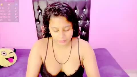 Snapshot of indianflame chatting on 02-23-25, 02:46 PARADISEQUEEN online show from 02-23-25, 02:46