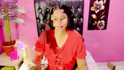 Snapshot of indianflame chatting on 02-24-26, 04:49 PARADISEQUEEN online show from 02-24-26, 04:49