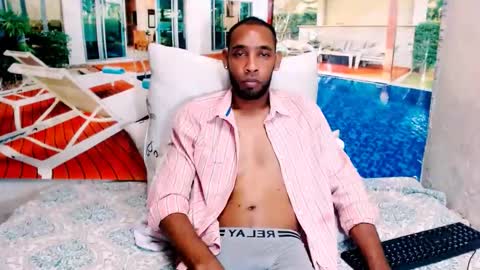 Snapshot of indianmagicmike69 chatting on 11-10-25, 06:40 indianmagicmike69 online show from 11-10-25, 06:40