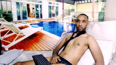 Snapshot of indianmagicmike69 chatting on 11-26-25, 03:35 indianmagicmike69 online show from 11-26-25, 03:35