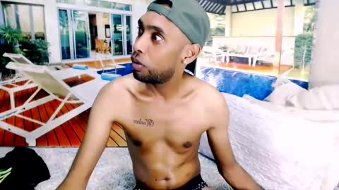 Snapshot of indianmagicmike69 chatting on 11-29-25, 05:16 indianmagicmike69 online show from 11-29-25, 05:16