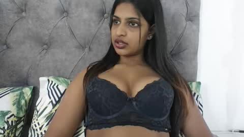 Snapshot of indianpandora chatting on 10-18-25, 06:48 indianpandora online show from 10-18-25, 06:48