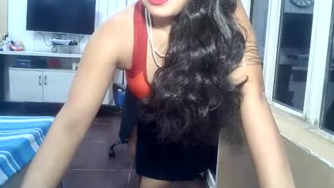 Snapshot of indianrads9 chatting on 12-02-25, 05:30 Radha online show from 12-02-25, 05:30