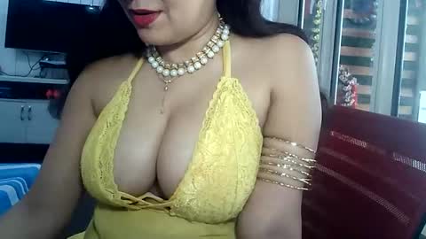 Snapshot of indianrads9 chatting on 12-04-25, 08:23 Radha online show from 12-04-25, 08:23