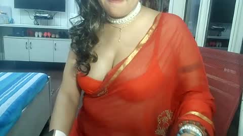 Radha online show from 06-23-26, 08:51