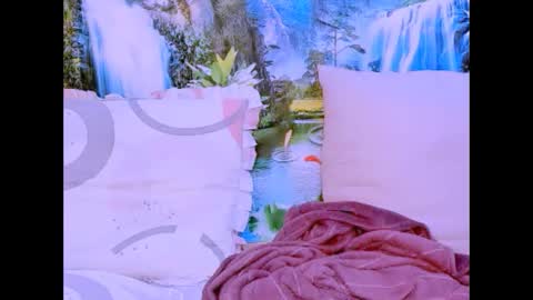 Snapshot of indianroxy07 chatting on 01-21-25, 10:30 roxy online show from 01-21-25, 10:30