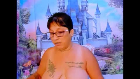 Snapshot of indianroxy07 chatting on 01-24-25, 05:00 roxy online show from 01-24-25, 05:00