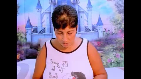 Snapshot of indianroxy07 chatting on 02-01-25, 02:16 roxy online show from 02-01-25, 02:16
