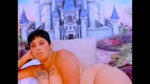 Snapshot of indianroxy07 chatting on 02-04-25, 06:17 roxy online show from 02-04-25, 06:17