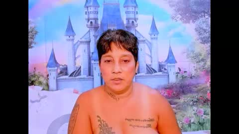 Snapshot of indianroxy07 chatting on 02-08-25, 02:04 roxy online show from 02-08-25, 02:04