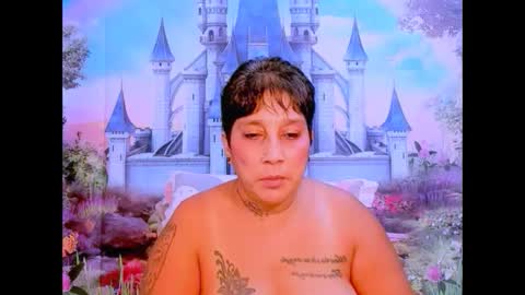 Snapshot of indianroxy07 chatting on 02-21-25, 11:43 roxy online show from 02-21-25, 11:43