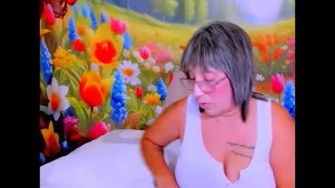 indianroxy27 online show from 04-24-26, 06:43