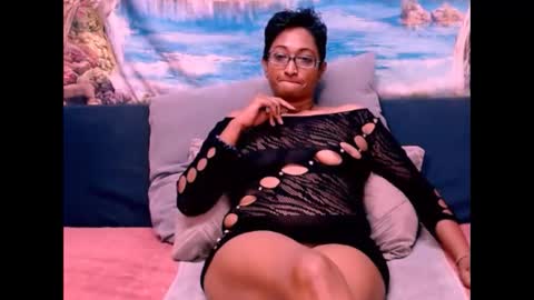 Snapshot of indianspicy69 chatting on 12-02-24, 09:39 Shreya online show from 12-02-24, 09:39