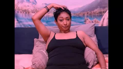 Snapshot of indianspicy69 chatting on 12-22-24, 02:39 Shreya online show from 12-22-24, 02:39