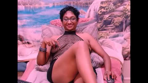 Snapshot of indianspicy69 chatting on 01-31-25, 08:43 Shreya online show from 01-31-25, 08:43