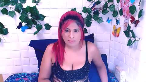 Snapshot of indianstunner69 chatting on 09-26-25, 05:33 Sam online show from 09-26-25, 05:33