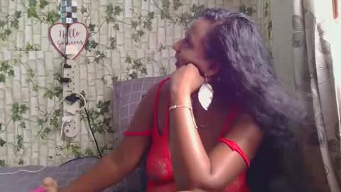 tina online show from 02-12-25, 12:44