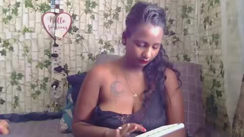 tina online show from 02-20-25, 07:23