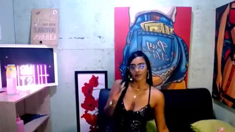 Snapshot of indianzaraxxx chatting on 05-19-26, 06:25 Indianzara online show from 05-19-26, 06:25