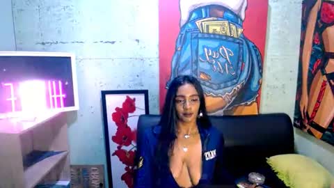 Snapshot of indianzaraxxx chatting on 05-22-26, 01:02 Indianzara online show from 05-22-26, 01:02