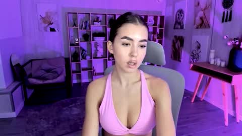 INDIGO online show from 10-21-25, 11:33