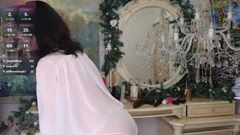 Indra. I like it if you call me Indie online show from 12-20-24, 05:40