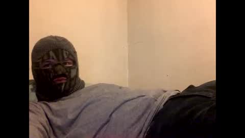 PrettyfatNfem online show from 11-08-25, 08:47