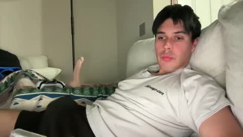 Snapshot of infamouslucas chatting on 12-03-24, 01:30 Lucas online show from 12-03-24, 01:30