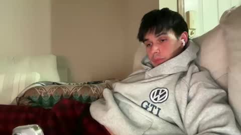 Snapshot of infamouslucas chatting on 12-11-24, 12:02 Lucas online show from 12-11-24, 12:02