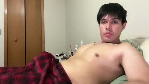 Snapshot of infamouslucas chatting on 12-12-24, 02:59 Lucas online show from 12-12-24, 02:59