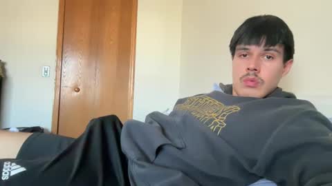 Snapshot of infamouslucas chatting on 01-13-25, 06:05 Lucas online show from 01-13-25, 06:05