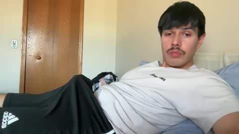 Snapshot of infamouslucas chatting on 01-18-25, 06:10 Lucas online show from 01-18-25, 06:10