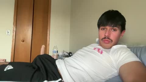Snapshot of infamouslucas chatting on 01-21-25, 09:57 Lucas online show from 01-21-25, 09:57