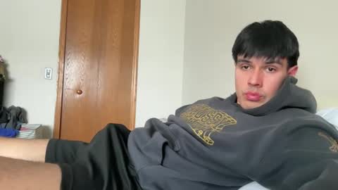 Snapshot of infamouslucas chatting on 02-08-25, 06:44 Lucas online show from 02-08-25, 06:44