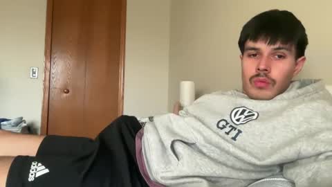 Snapshot of infamouslucas chatting on 03-11-25, 11:26 Lucas online show from 03-11-25, 11:26