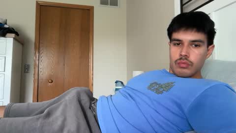 Snapshot of infamouslucas chatting on 09-10-25, 04:07 Lucas online show from 09-10-25, 04:07