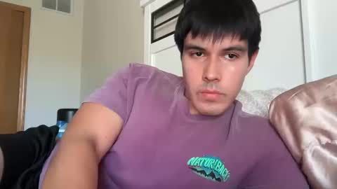 Snapshot of infamouslucas chatting on 10-11-25, 07:45 Lucas online show from 10-11-25, 07:45